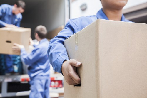 Removal truck hire support for homes and flats in Kingston Upon Thames