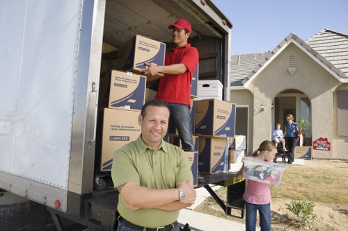 Local removals planning for a flat move near Kingston town centre
