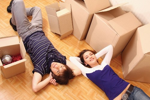 Careful handling of sofas and household furniture for a local move